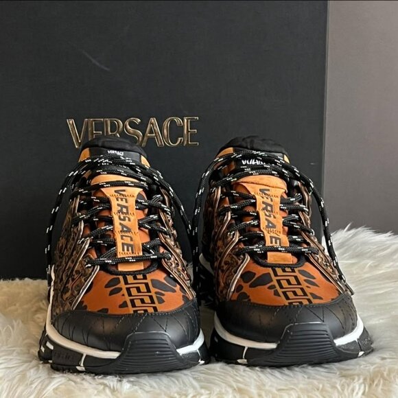 Versace Sneaker Vitello Stampa Dalmata Mix Material - Picture 10 of 12